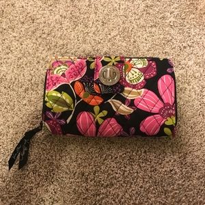 vera bradley wallet